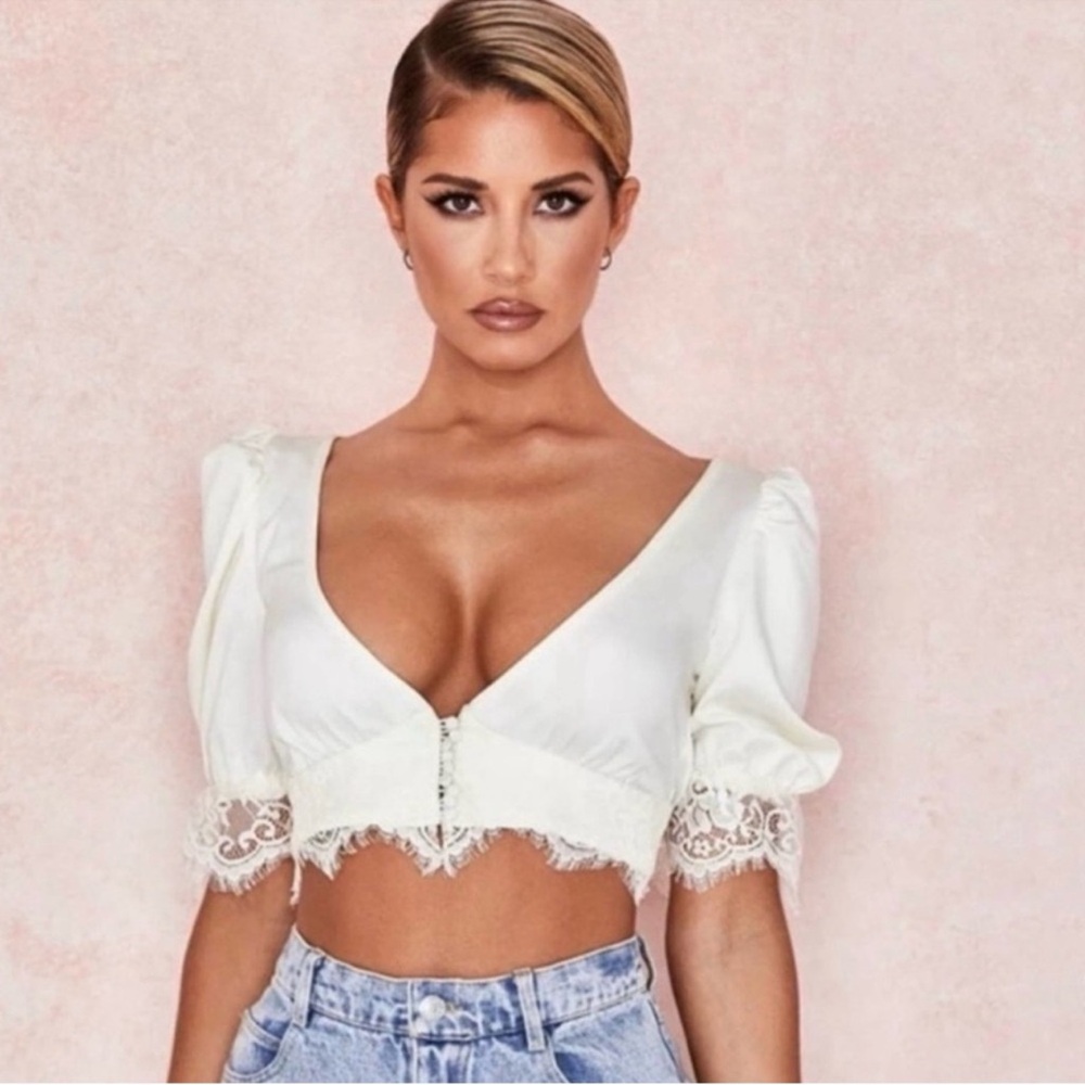 HOUSE OF CB ‘Leona’ Ivory Satin and Lace Blouse Small US4-6 $119 - Picture 3 of 12
